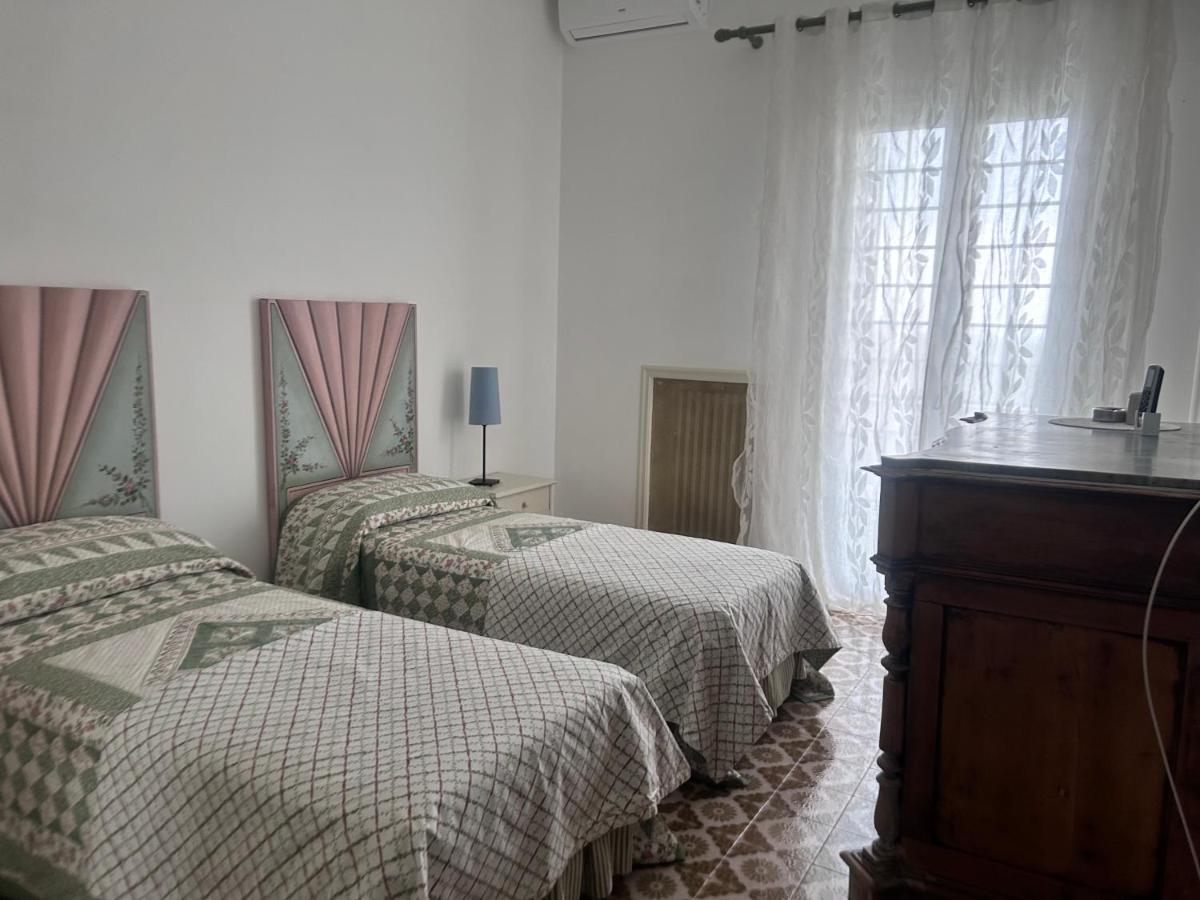 Casa Con Finestra Che Vede Il Mare Villa Fasano Exterior photo